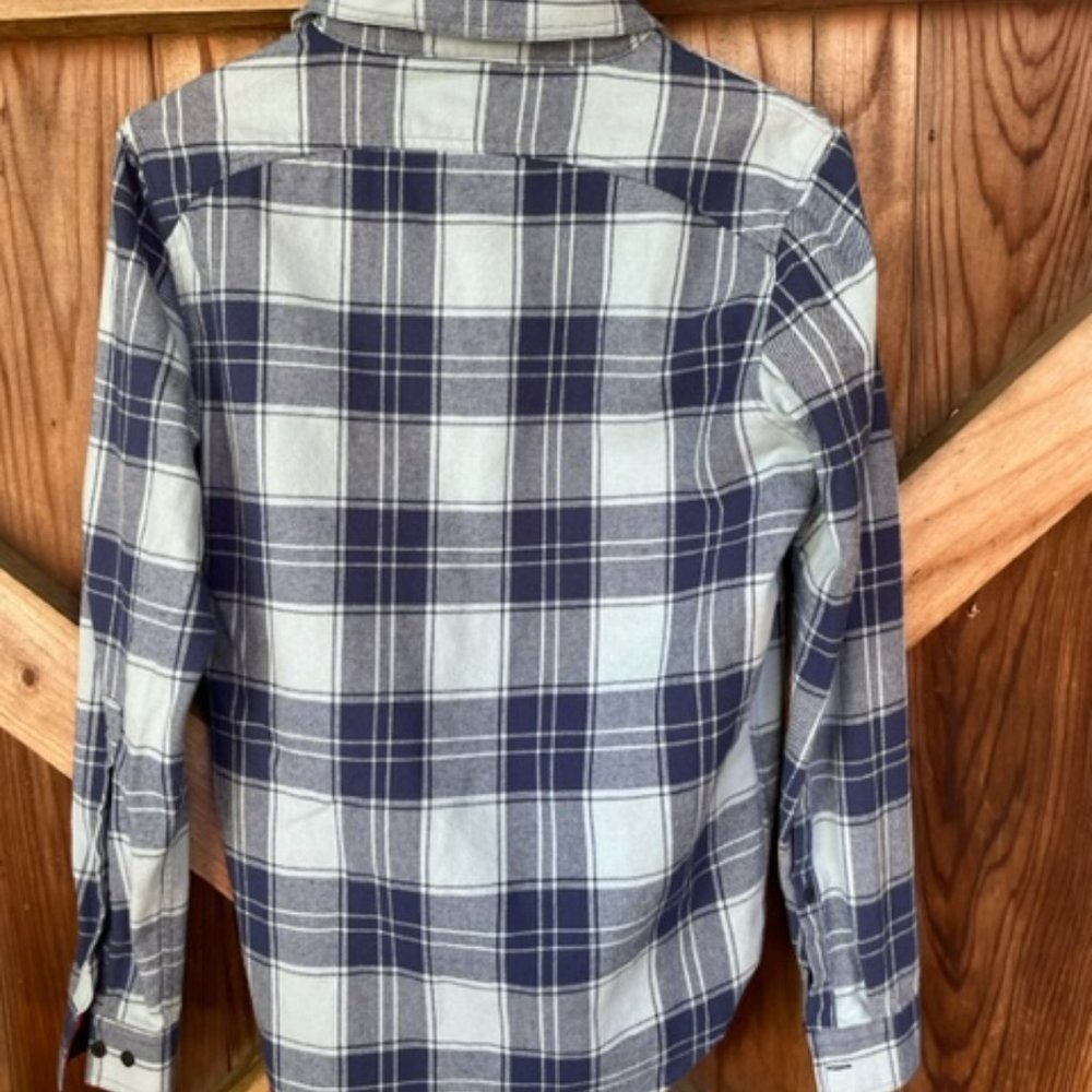 Three Thirty Six - Men's Flannel - Picture 2 of 3